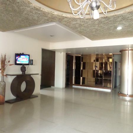 Matrix Inn ปูเน่ ภายนอก รูปภาพ